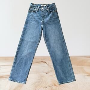 Levi's Ribcage Straight Ankle Jeans Sz 26 Womens Medium Wash Button Fly Wide Leg
